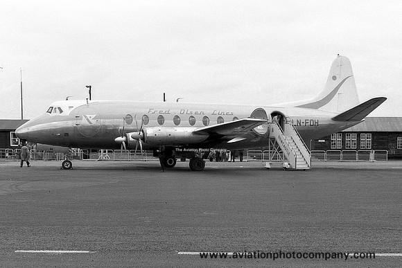 Fred Olsen Lines Vickers Viscount V.779D Ln-FOH at Newcastle Woolsington (1961)