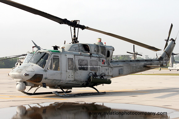 US Marines HMLA-167 Bell UH-1N 160452/TV-01 at MCAS New River (2011)