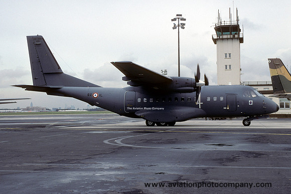 French Air Force ET1/62 CASA CN.235M-200 129/62-IL at Rhein Main AB (2000)
