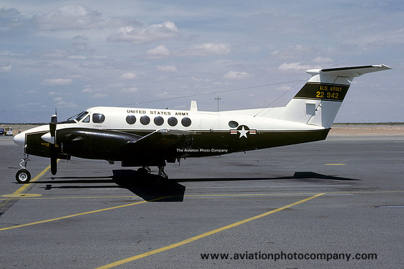US Army Beech C-12A Huron 77-22942 (1982)