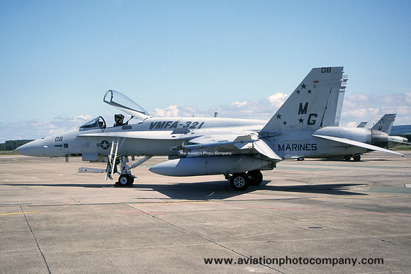 US Marines VMFA-321 McDonnell Douglas F/A-18A Hornet 162414/MG-08 (2000)