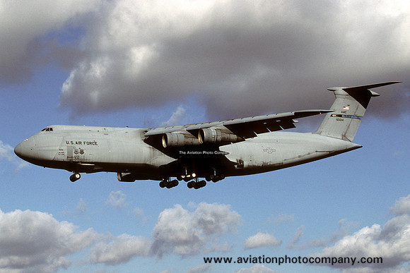 USAF 60/349 AMW Lockheed C-5B Galaxy 86-0014 (2000)