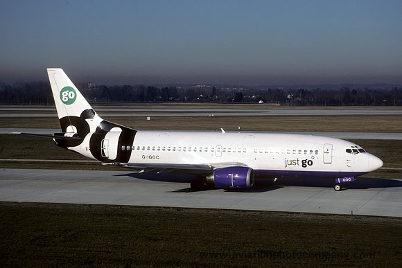 Go Boeing 737-300 G-IGOC (1998)