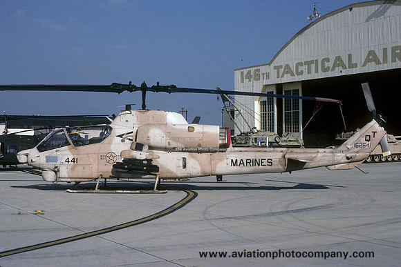 US Marines HMT-303 Bell AH-1W Cobra 162541/QT-441 (1991)