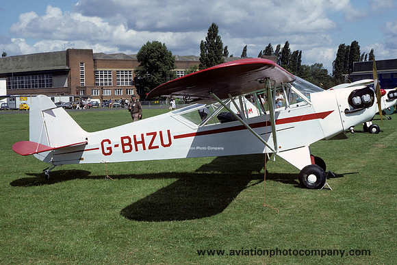 Piper J-3C-65 Cub G-BHZU (1985)
