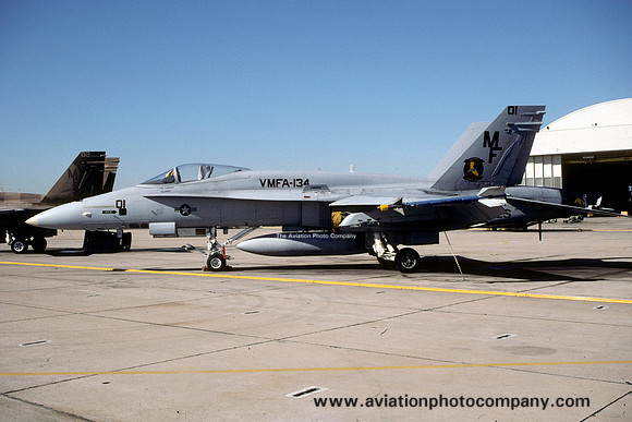 US Marines VMFA-134 McDonnell Douglas F/A-18A Hornet 162401/MF-01 (1999)