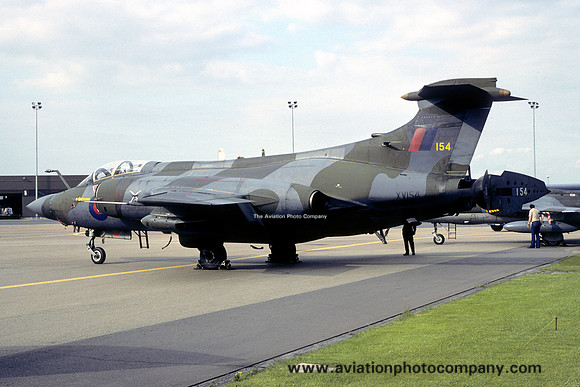 RAF 237 OCU Blackburn Buccaneer S.2 XV154 (1980)