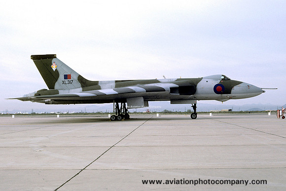 RAF 617 Squadron Avro Vulcan B.2 XL317 (1980)