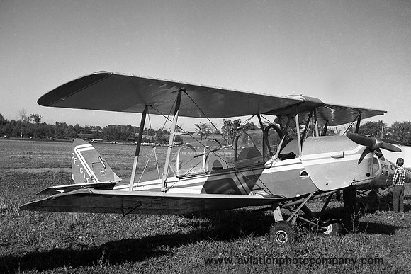 De Havilland Canada DH.82C Tiger Moth CF-CIT
