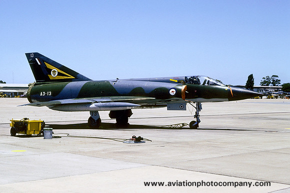 RAAF 2 OCU Dassault Mirage 3OF A3-13 (1981)