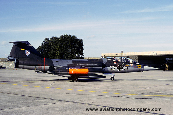 German Air Force JBG31 Lockheed TF-104G Starfighter 27+21 (1981)