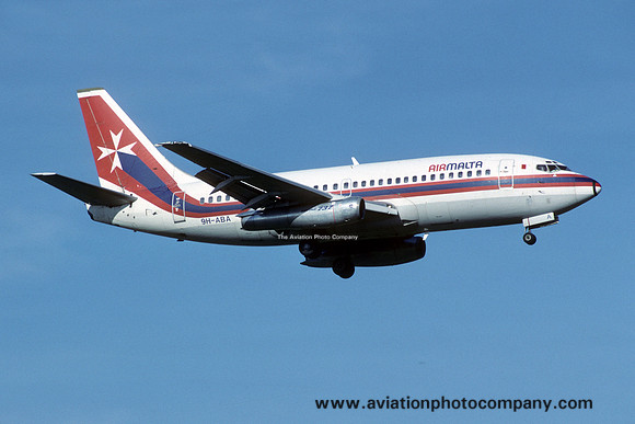 Air Malta Boeing 737-2Y5 9H-ABA (1988)