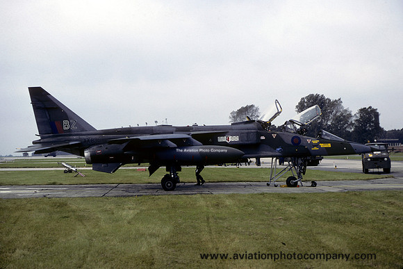 RAF 17 Squadron Sepecat Jaguar T.2 XX836/BZ (1980)