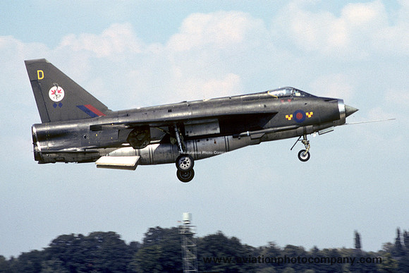 RAF 92 Squadron English Electric Lightning F.2A "D" (1976)