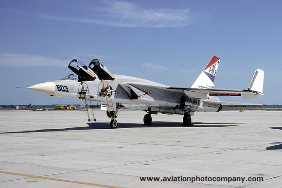 US Navy RVAH-12 North American RA-5C Vigilante 156630/AG-603 (1977)