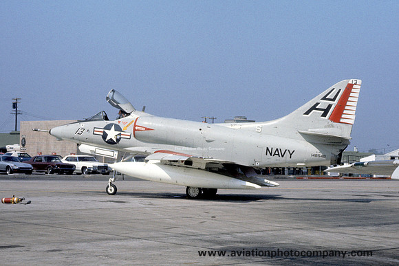 US Navy VC-7 Douglas A-4C Skyhawk 148548/UH-13 (1975)
