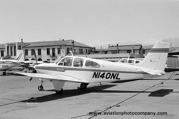 Beech 35-C33A Debonair N140NL (1966)