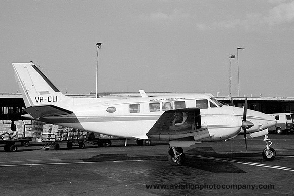 Beech 70 Queen Air VH-CLI (1974)