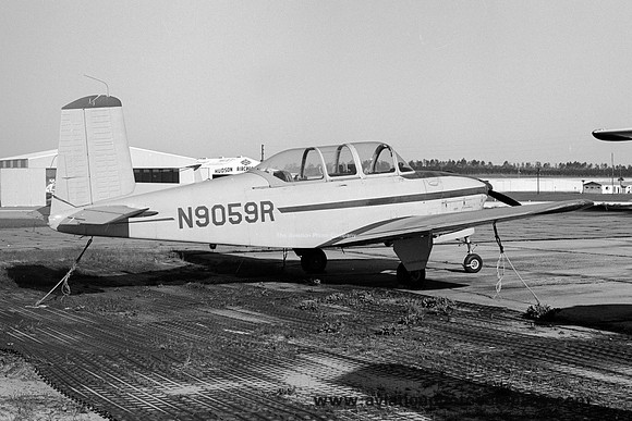 Beech T-34B Mentor N9059R (1973)