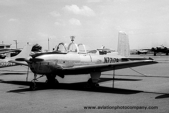 Beech T-34A Mentor N7717B (1972)