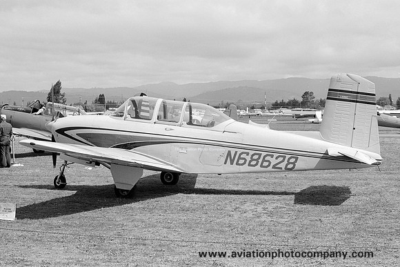 Beech T-34B Mentor N68628 (1974)