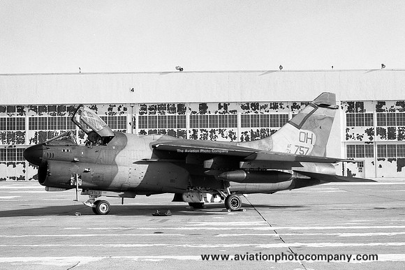 USAF Ohio ANG 162 TFS LTV A-7D Corsair 74-1757/OH at Offutt AFB (1982)