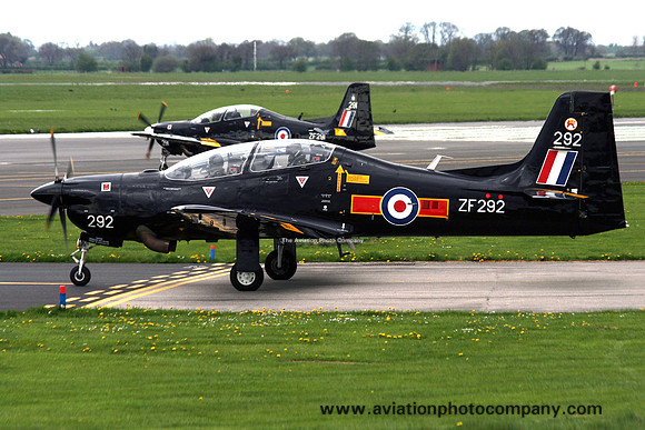RAF 1 FTS 207 Squadron Short Tucano T.1 ZF292 at RAF Linton-on-Ouse (2008)