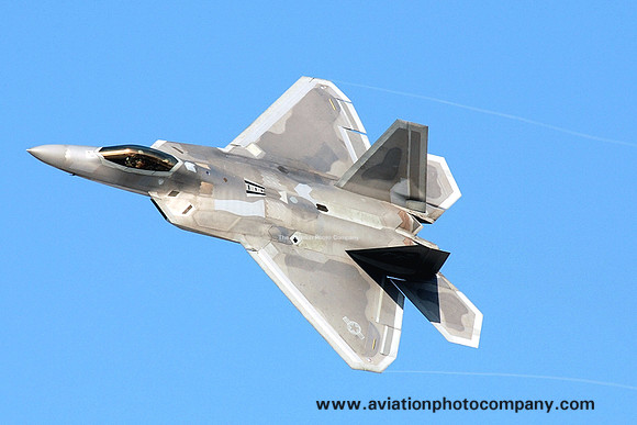 USAF 1 FW Lockheed F-22A Raptor at the Dubai Air Show (2009)