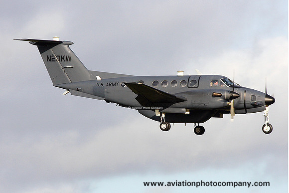 US Army Beech 300 King Air N20KW at Prestwick (2009)