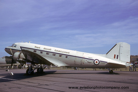 Royal Aircraft Establishment Douglas C-47 Dakota III ZA947 (1979)