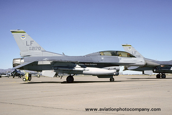 USAF 58 FW 310 FS General Dynamics F-16D Fighting Falcon 89-2170/LF (1993)