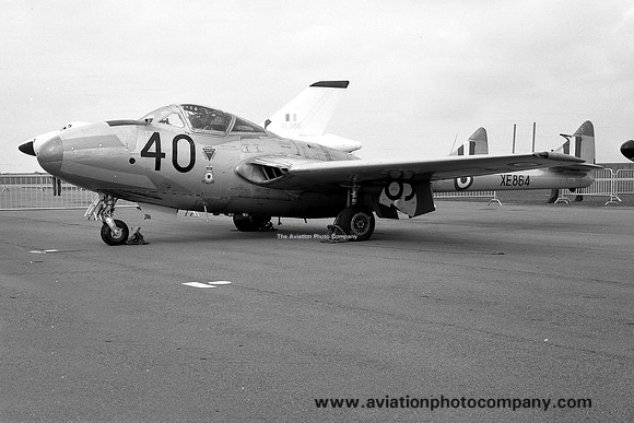 RAF 8 FTS De Havilland DH.100 Vampire T.11 XE864/40