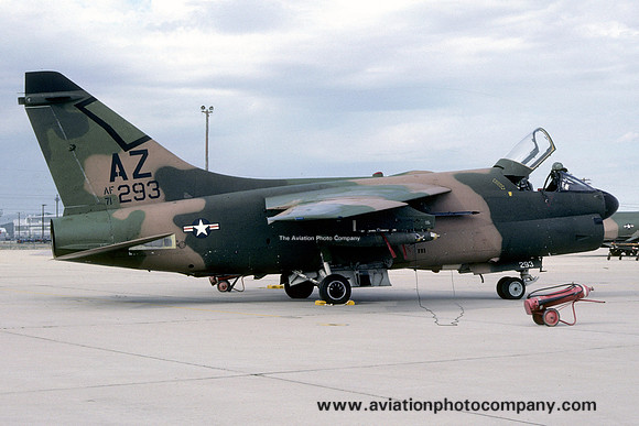 USAF Arizona ANG 152 TFTS LTV A-7D Corsair 71-0293/AZ (1980)