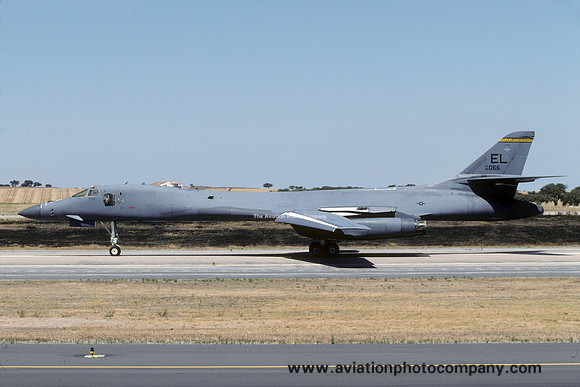 USAF 28 BW 37 BS Rockwell B-1B Lancer 85-0066/EL (2002)