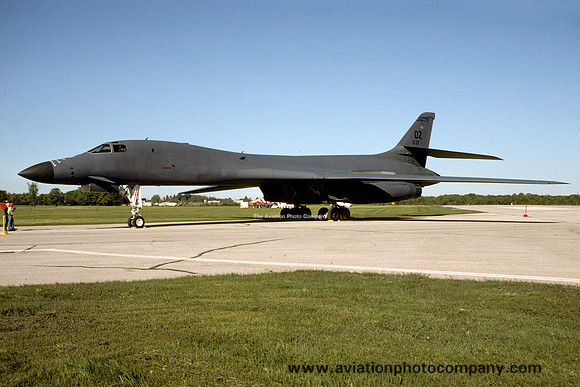 USAF 384th Bomb Wing Rockwell B-1B 86-0137/OZ (1994)