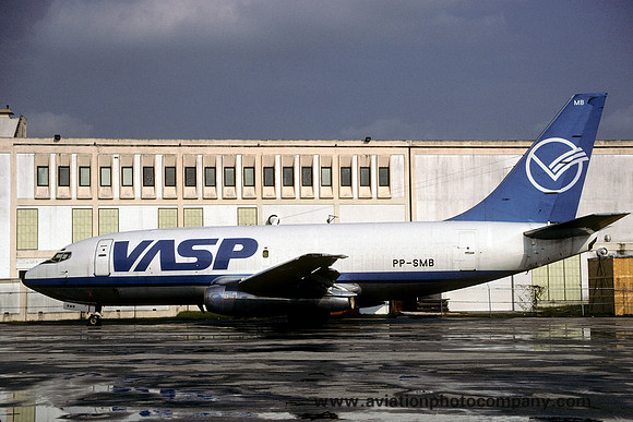 VASP Boeing 737-200C PP-SMB (1992)