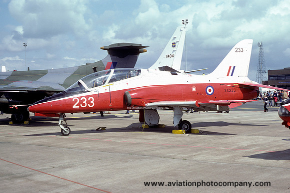 RAF 4 FTS Hawker Siddeley Hawk T.1 XX233 (1981)
