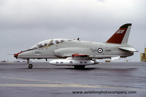 British Aerospace Hawk T.1 ZA101/G-HAWK at Keflavik (1981)