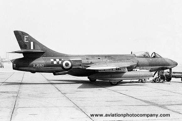 RAF 8/43 Squadron Hawker Hunter FGA.9 XJ680/E (1966)