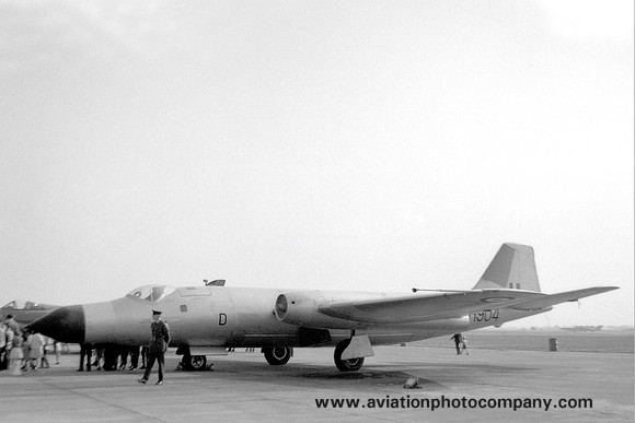 RAF 228 OCU English Electric Canberra T.11 WH904/D (1959)