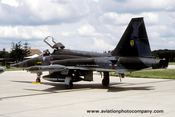 Dutch Air Force 315 Squadron Canadair NF-5A Freedom Fighter K-3025 (1981)