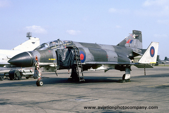 RAF 228 OCU 64 Squadron McDonnell F-4M Phantom FGR.2 XV438/Y (1981)