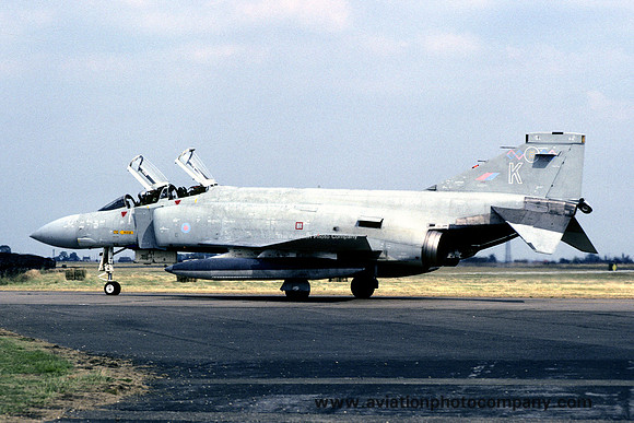 RAF 228 OCU 64 Squadron McDonnell F-4M Phantom FGR.2 XT909/K (1981)