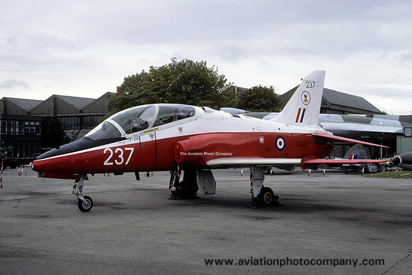 RAF 4 FTS Hawker Siddeley Hawk T.1 XX237 (1981)