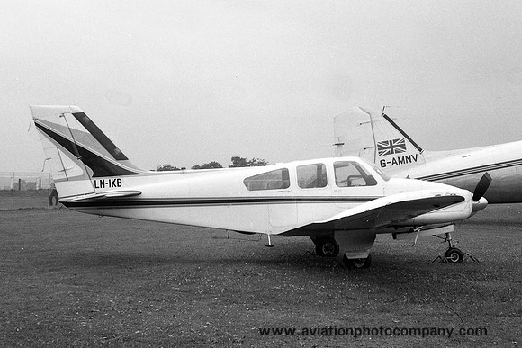 Beech 95-55 Baron LN-IKB