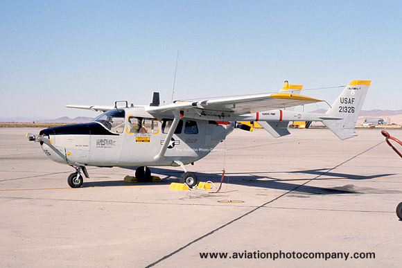 USAF California ANG 196 TASS Cessna O-2A Skymaster 67-21326 (1975)