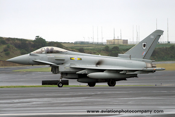 RAF 11 Squadron BAE Typhoon FGR.4 ZJ941/DG at Lajes (2008)