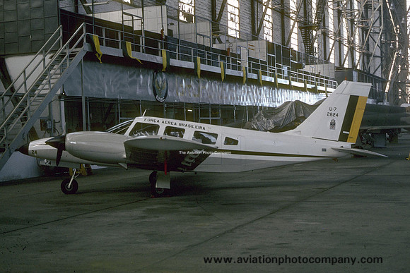 Brazilian Air Force Embraer 810 Seneca U-7 2624 (1981)
