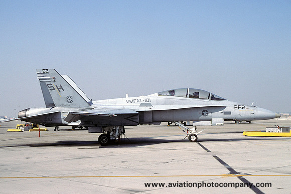 US Marines VMFAT-101 McDonnell Douglas F/A-18D Hornet 164024/SH-262 (1993)