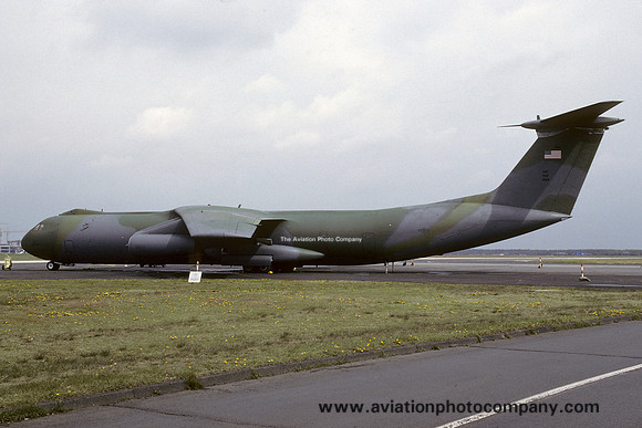 USAF 437 AW Lockheed C-141B Starlifter 66-0194 at Rhein Main AB (1992)